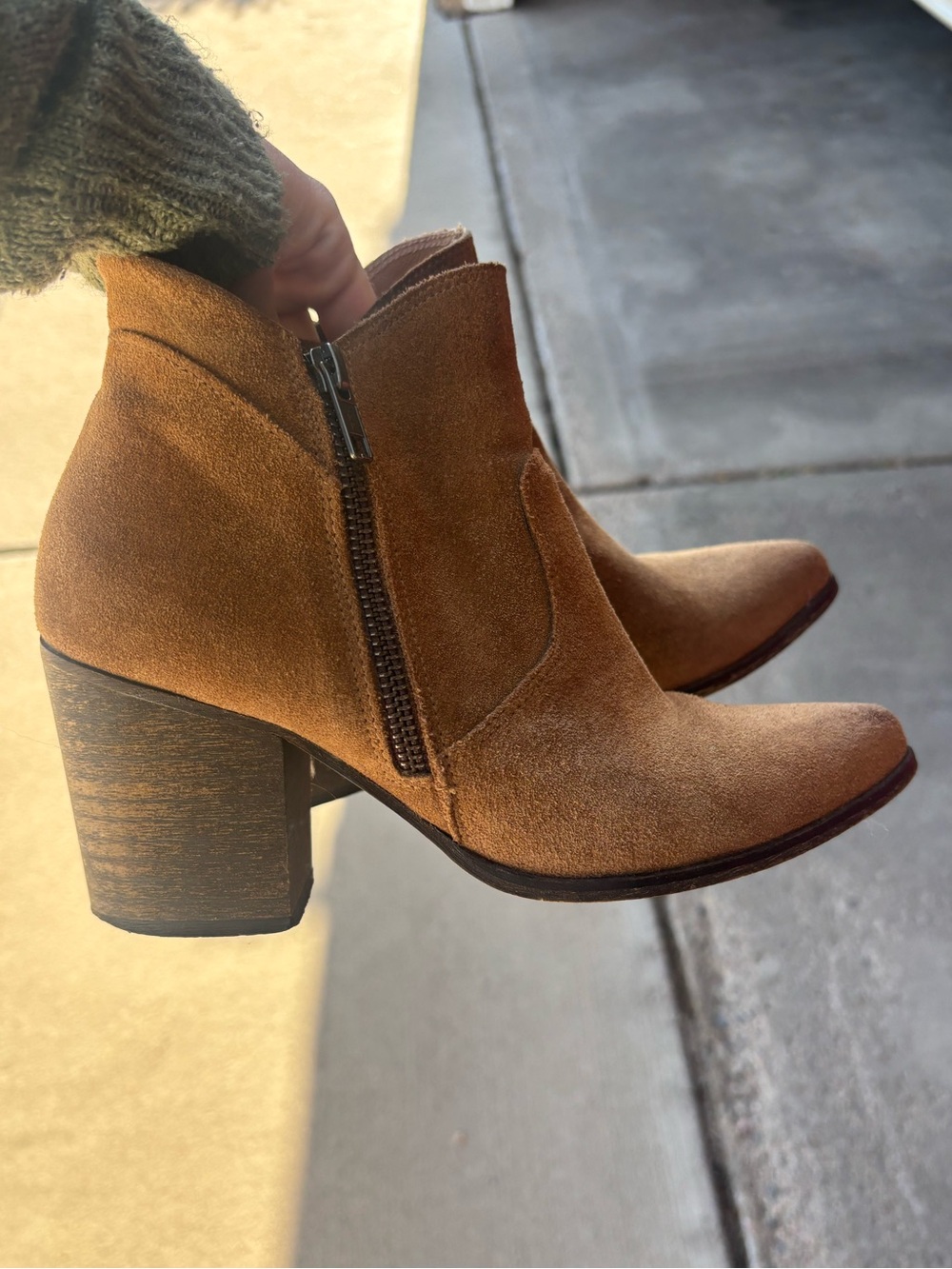 Freebird Rock Suede Ankle Boot Womens 7 Brown Side Zip Heeled Pointed Toe Bootie - Picture 7 of 10